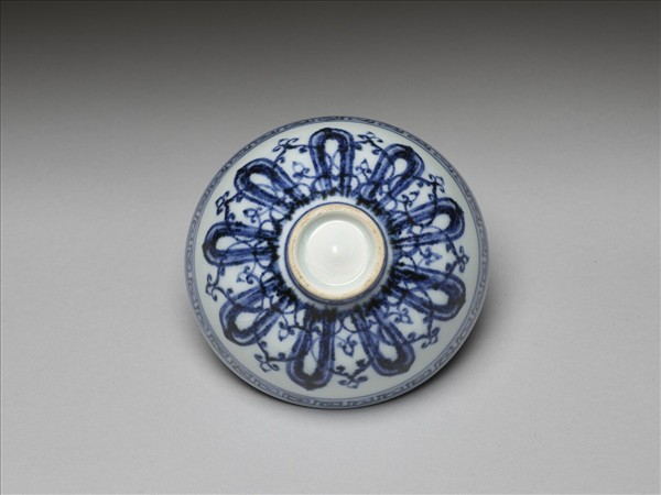 青花幾何花卉紋蓮子碗