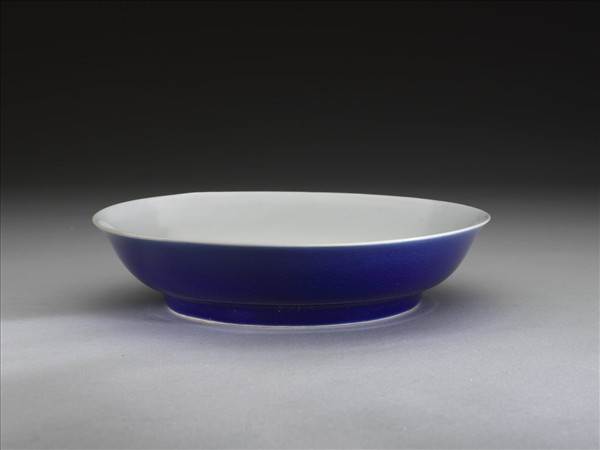 霽青白裡龍紋盤