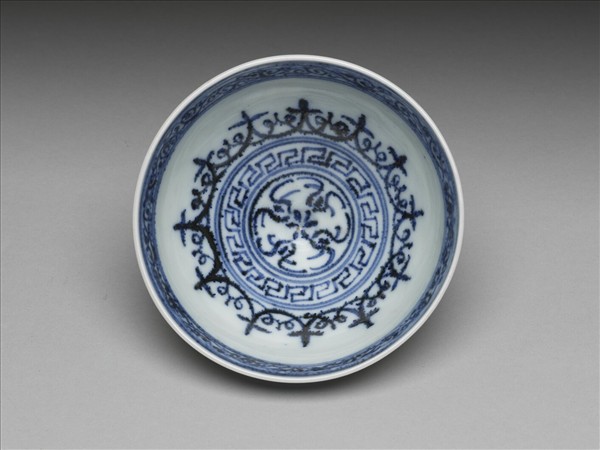 青花幾何花卉紋蓮子碗