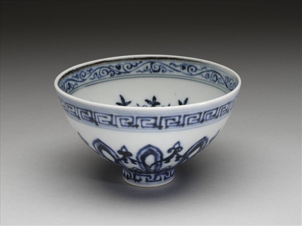 青花幾何花卉紋蓮子碗