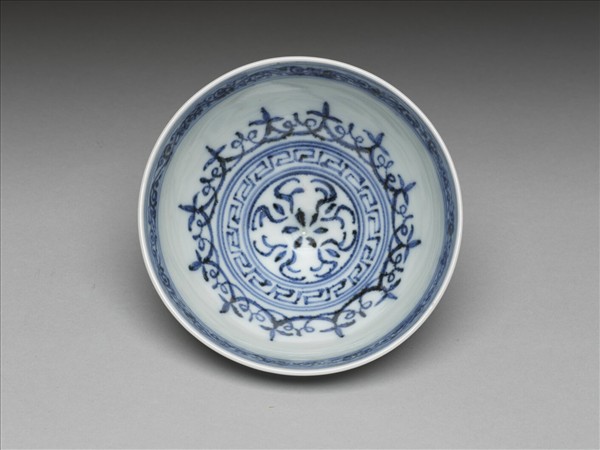 青花幾何花卉紋蓮子碗