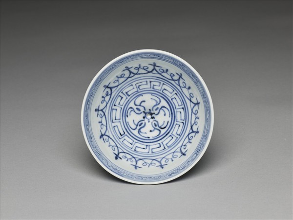 青花幾何花卉紋蓮子碗