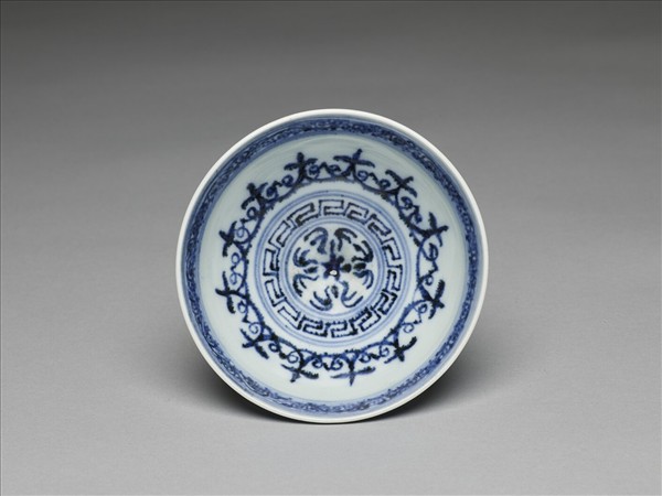 青花幾何花卉紋蓮子碗