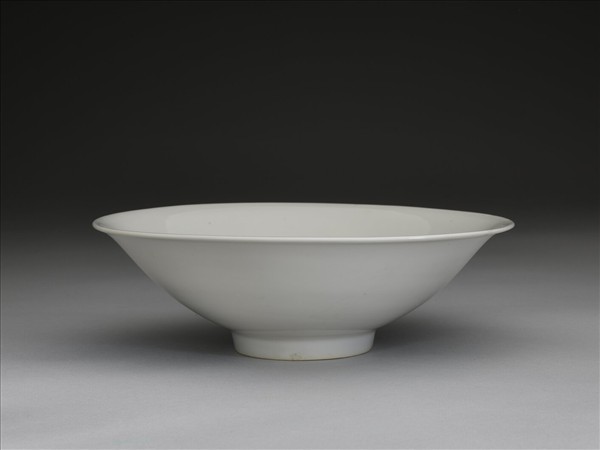 甜白釉碗