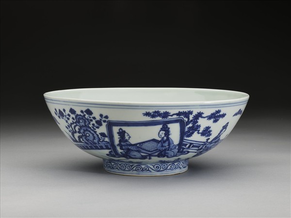青花仕女四藝圖碗