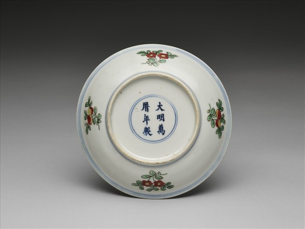 五彩花果八寶紋碟