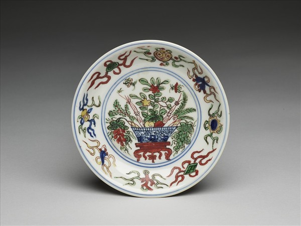 五彩花果八寶紋碟