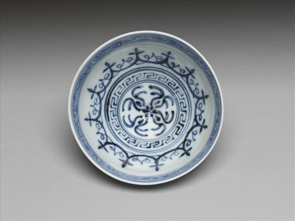 青花幾何花卉紋蓮子碗