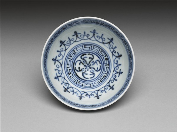青花幾何花卉紋蓮子碗