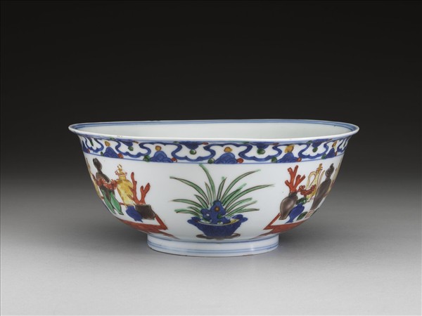 五彩博古花卉紋碗