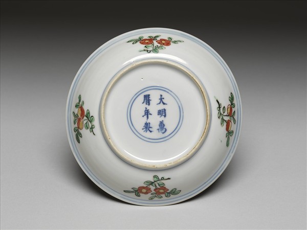 五彩花果八寶紋碟