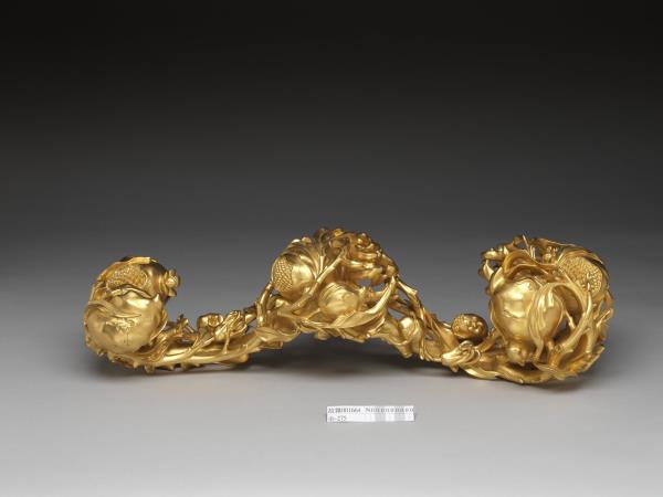 木胎金漆三多如意