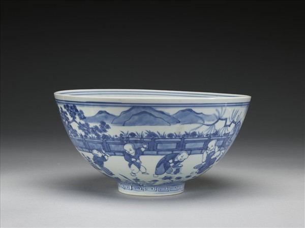 青花嬰戲圖碗