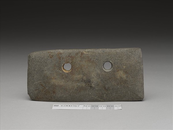 雙孔石刀