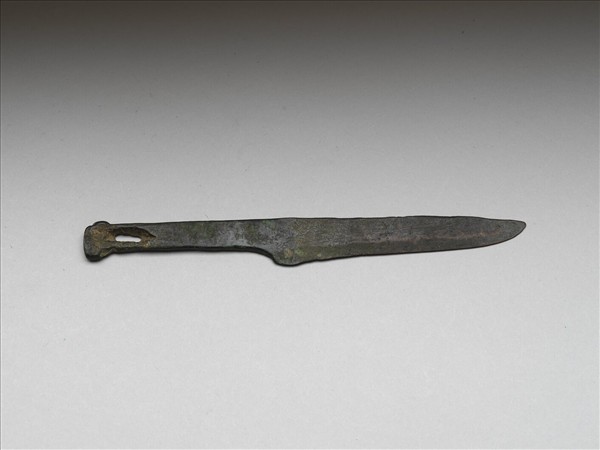 鄂爾多斯青銅刀