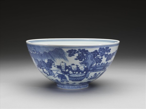 青花嬰戲圖碗