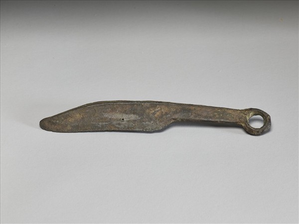 鄂爾多斯青銅刀