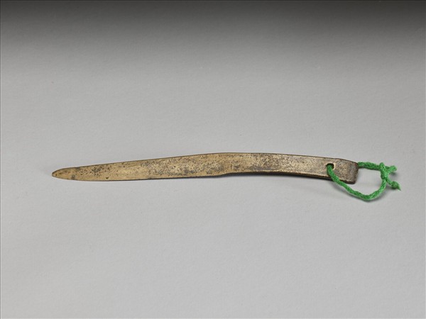 鄂爾多斯青銅刀