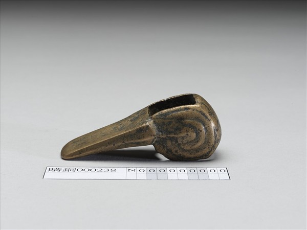 鄂爾多斯青銅斧