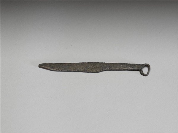 鄂爾多斯青銅刀