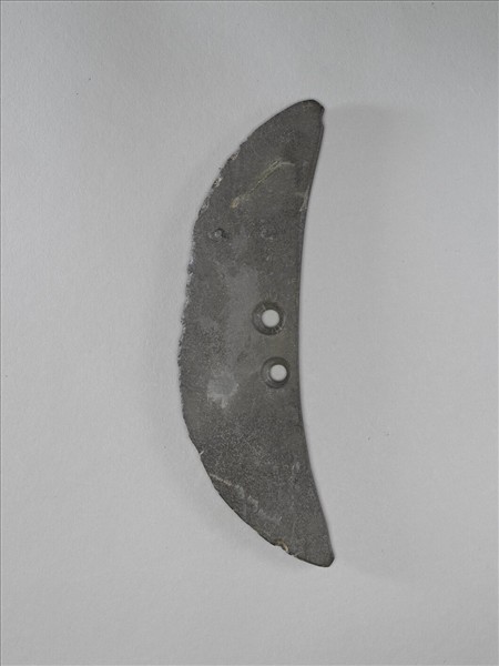 石半月形刀
