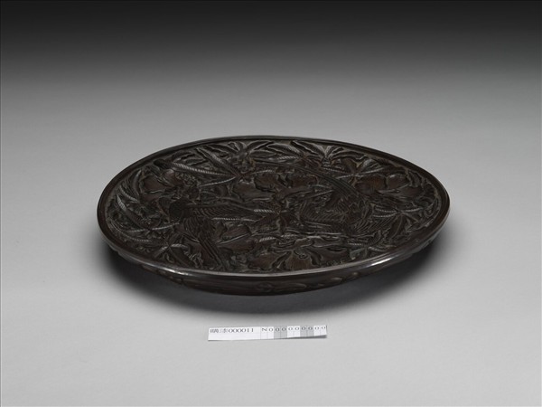 剔黑花鳥紋盤