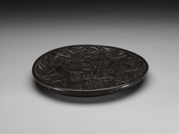 剔黑花鳥紋盤