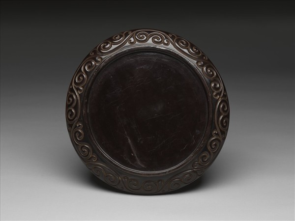 剔黑花鳥紋盤