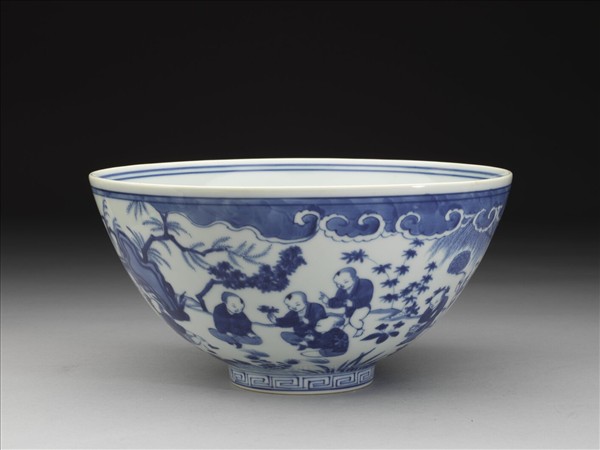 青花嬰戲圖碗