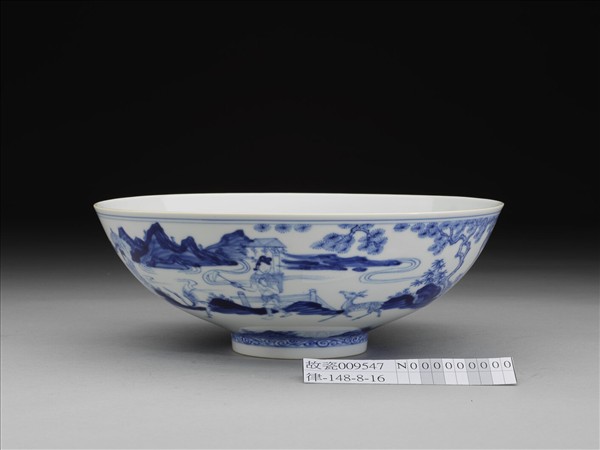 青花山水仕女圖碗