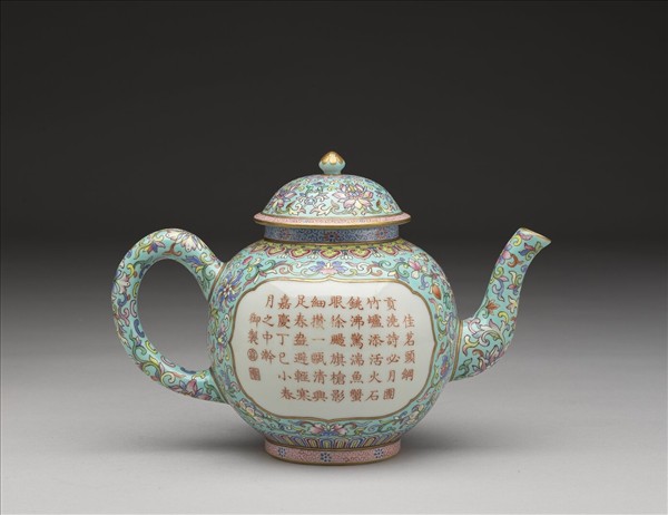 湖綠地開光詩句茶壺