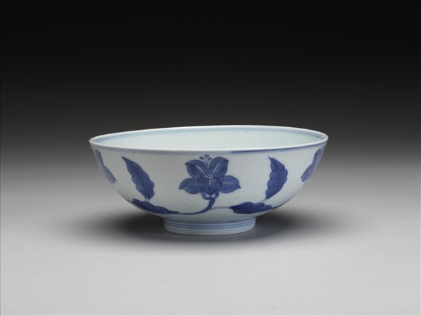 青花花卉紋碗