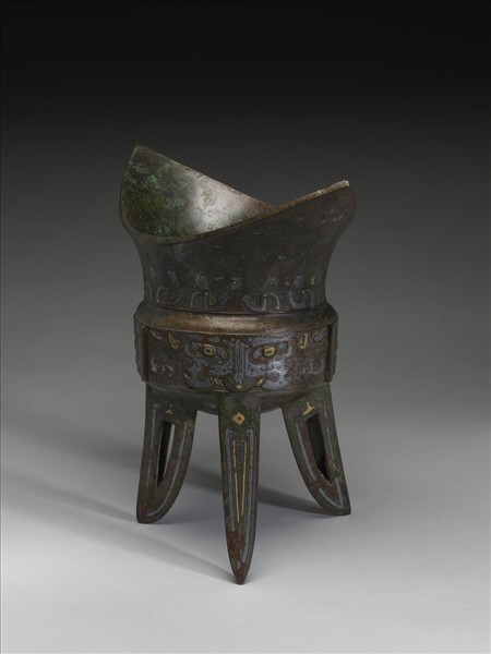 錯金銀獸面紋角