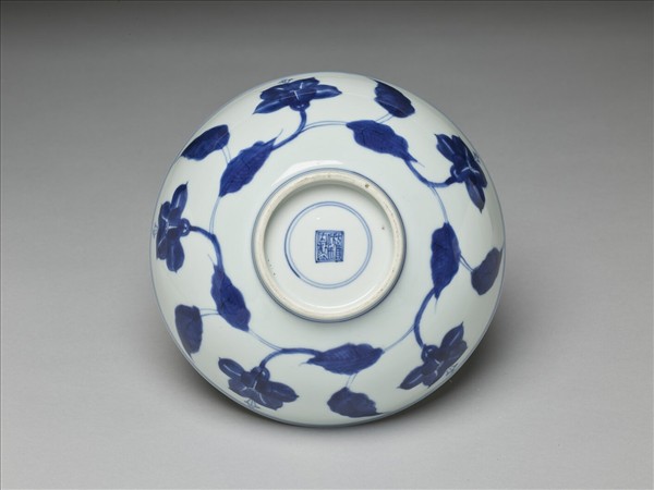 青花花卉紋碗