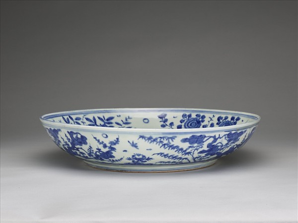 青花花卉大盤
