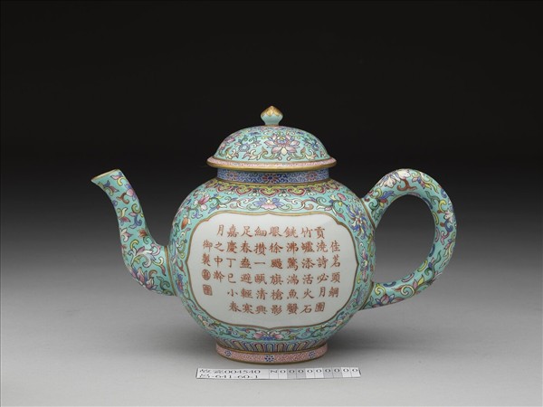 湖綠地開光詩句茶壺