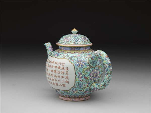 湖綠地開光詩句茶壺