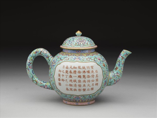 湖綠地開光詩句茶壺