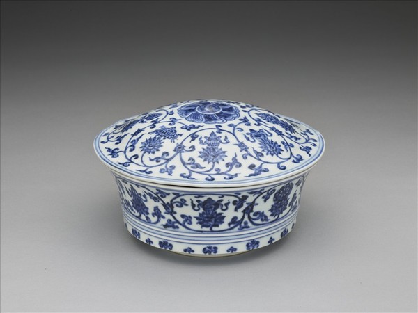 青花番蓮八寶合碗