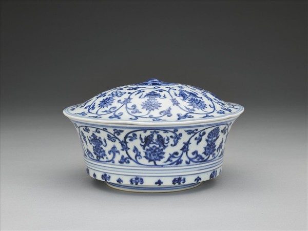 青花番蓮八寶合碗