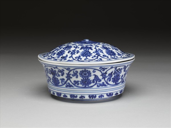 青花番蓮八寶合碗