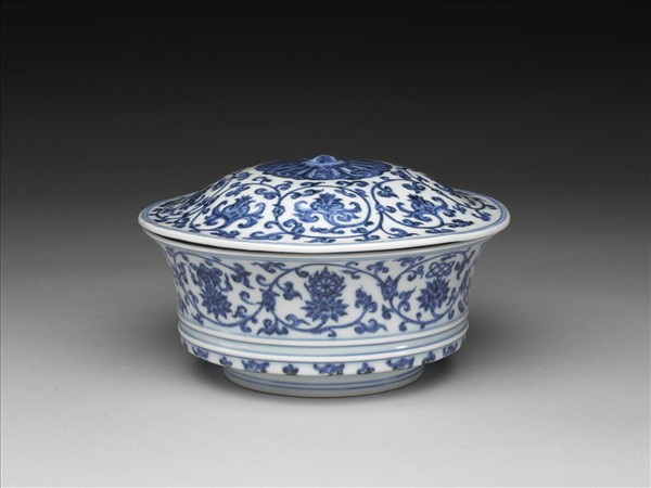 青花番蓮八寶合碗