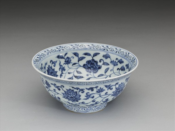 青花花卉紋碗