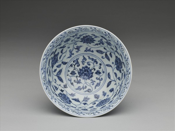 青花花卉紋碗