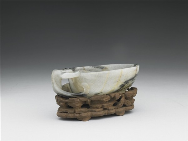 玉「福壽無疆」螭耳水盛