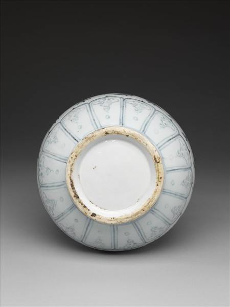 青花牡丹紋玉壺春瓶