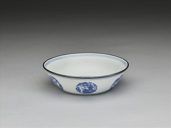 青花團鳳紋碗