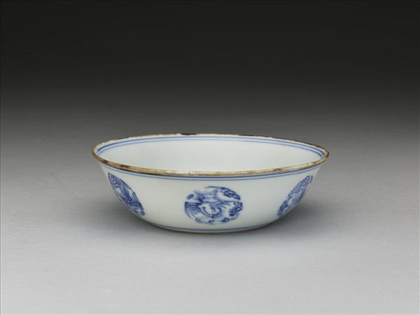 青花團鳳紋碗