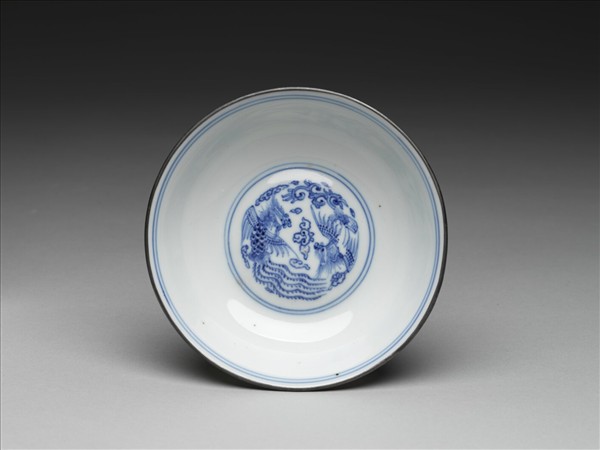 青花團鳳紋碗