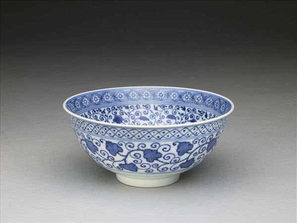 青花蓮塘紋碗